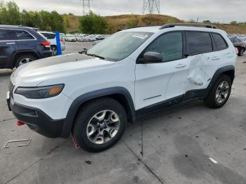  Salvage Jeep Cherokee