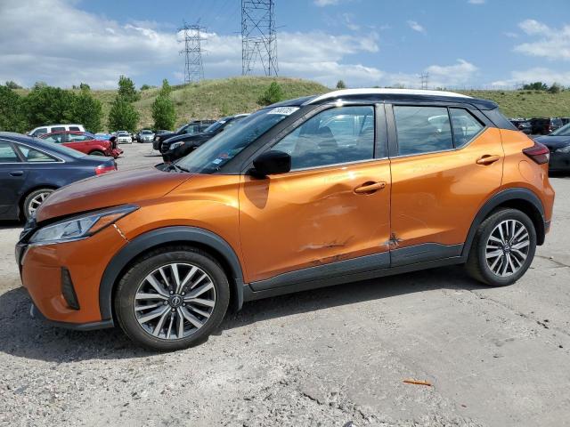  Salvage Nissan Kicks