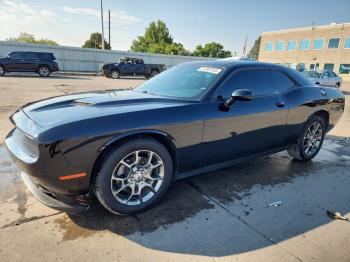  Salvage Dodge Challenger