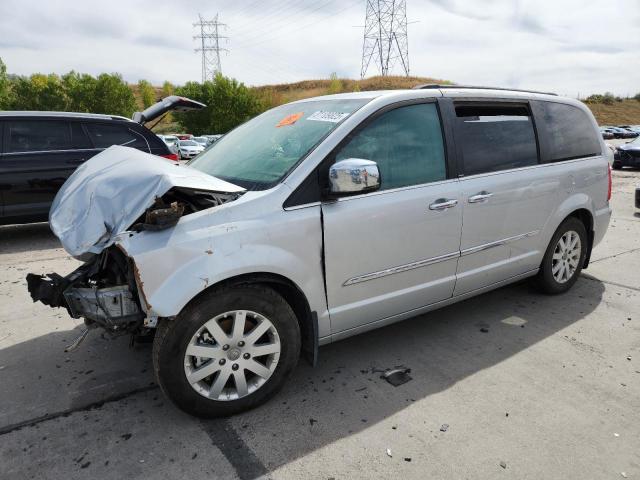  Salvage Chrysler Minivan