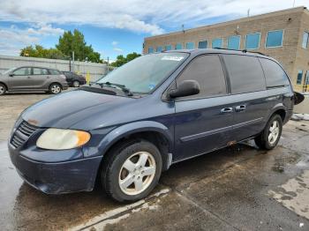  Salvage Dodge Caravan