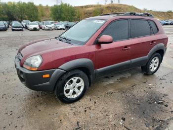  Salvage Hyundai TUCSON