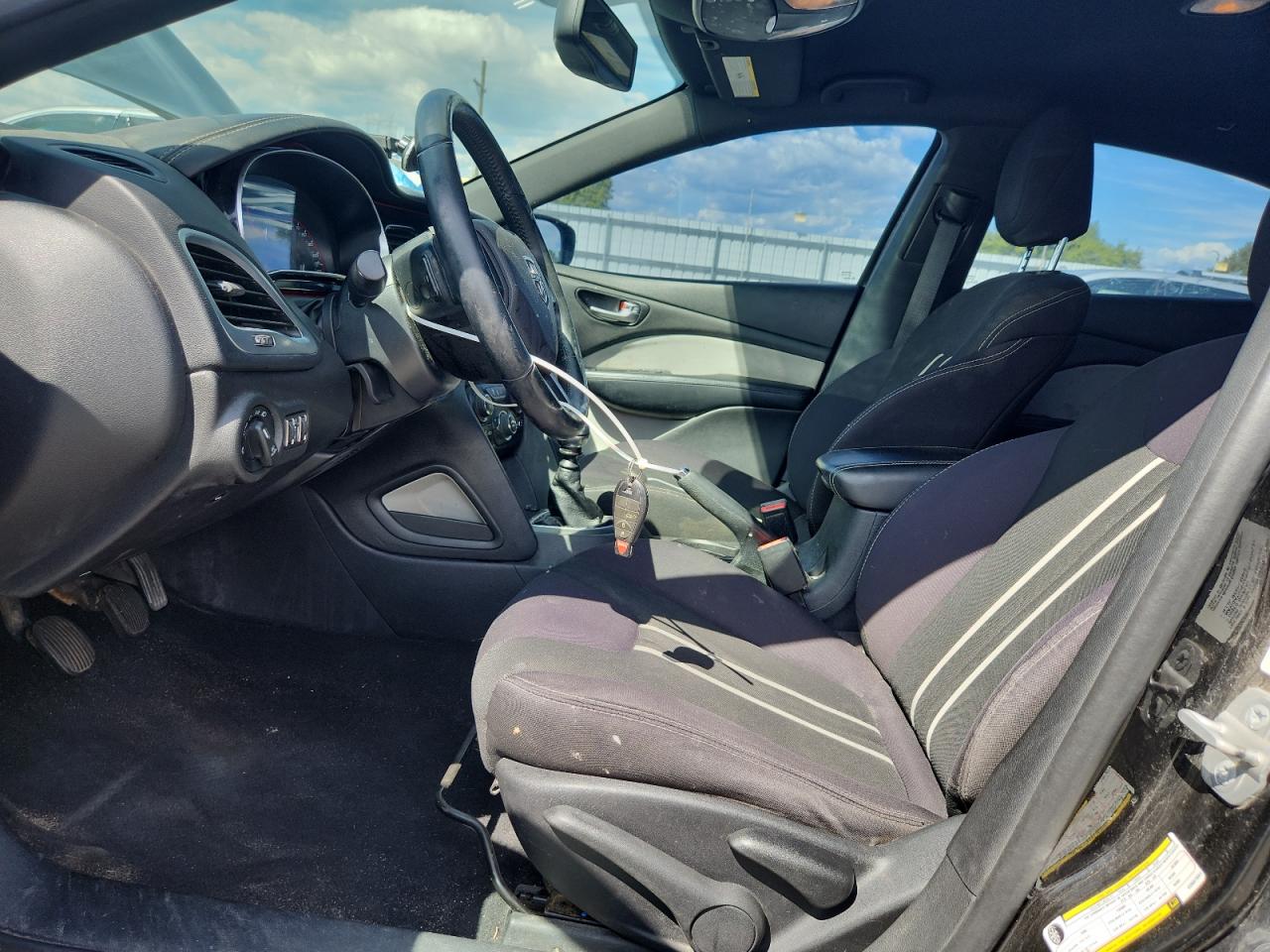 Dodge Dart Sxt Image 9