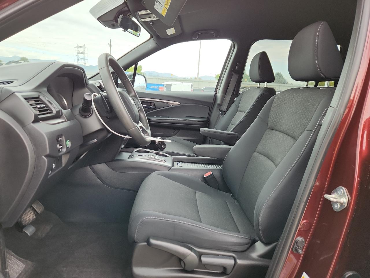 Honda Passport Sport Image 5