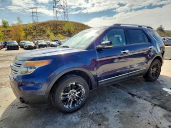  Salvage Ford Explorer