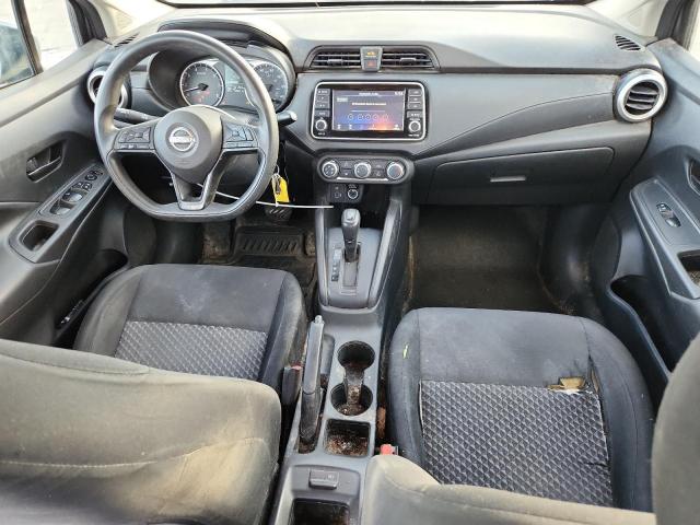 Nissan Versa S Image 6