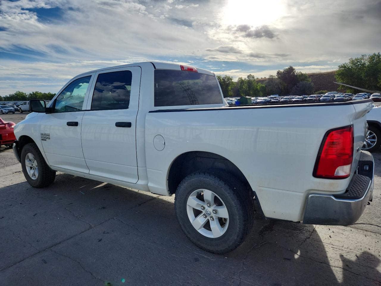 Ram 1500 Slt Image 3