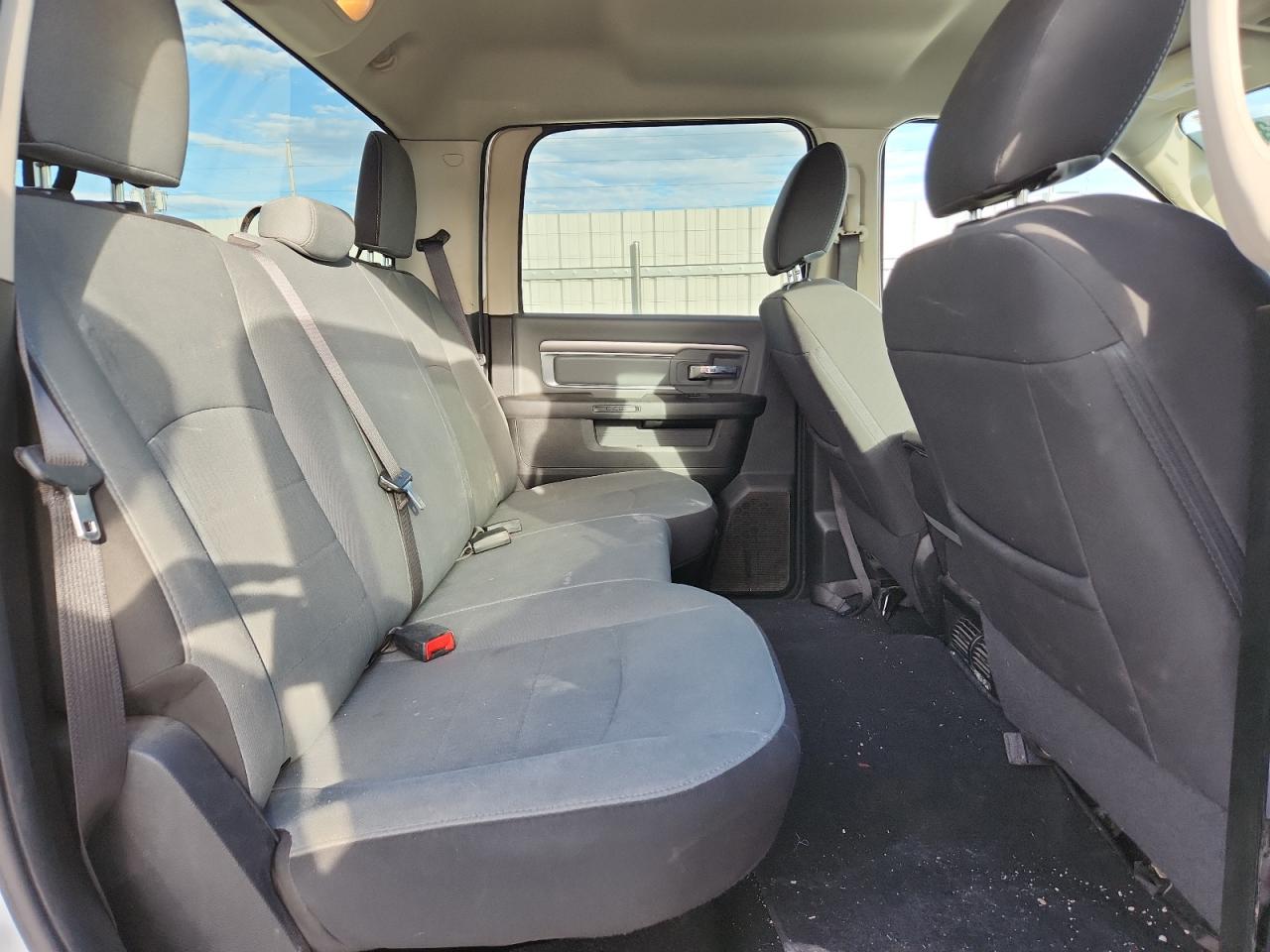 Ram 1500 Slt Image 9