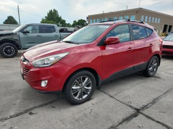  Salvage Hyundai TUCSON