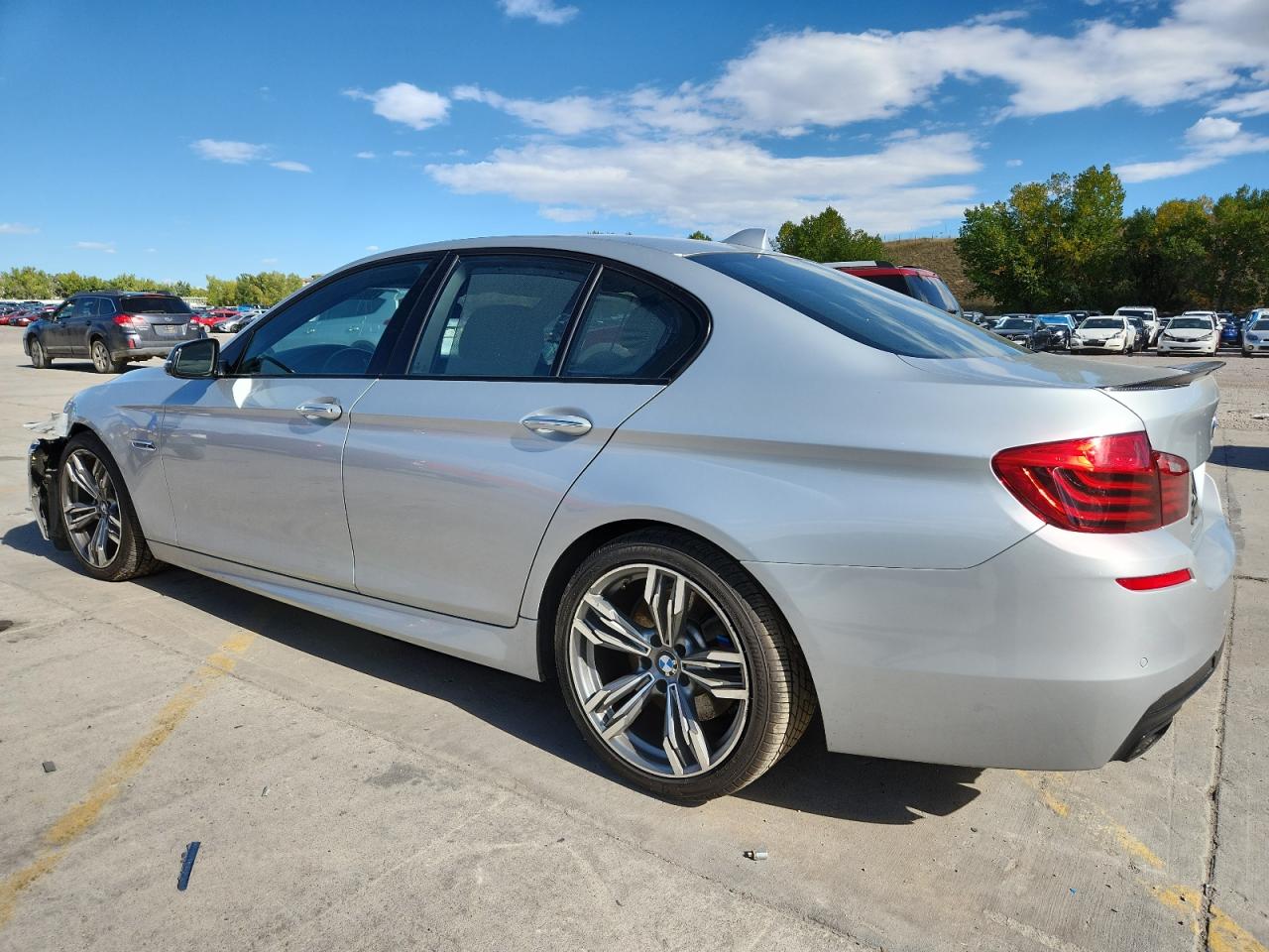 BMW 5 Series I Image 11