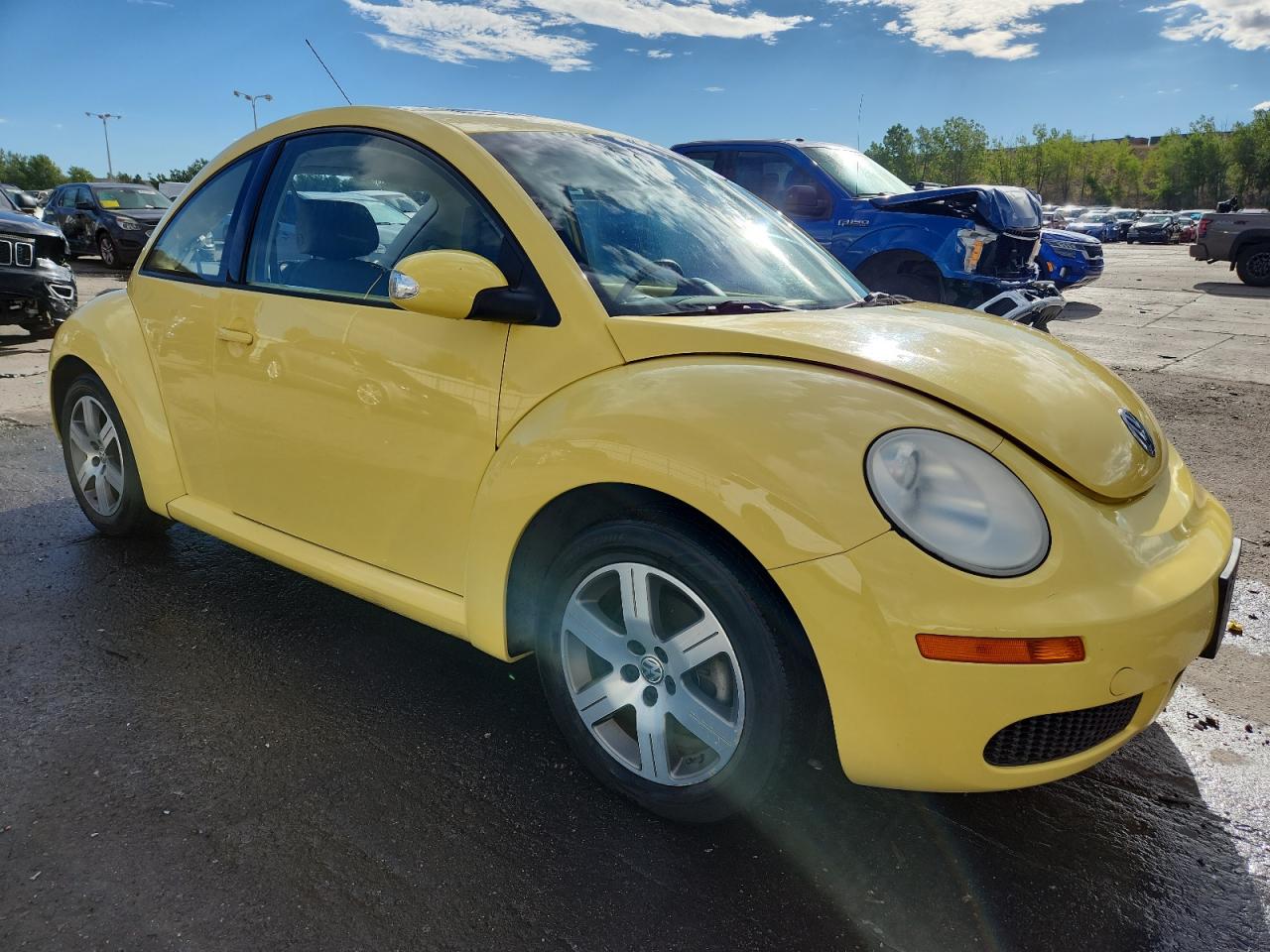 Volkswagen Beetle 2.5l Option Package 1 Image 4