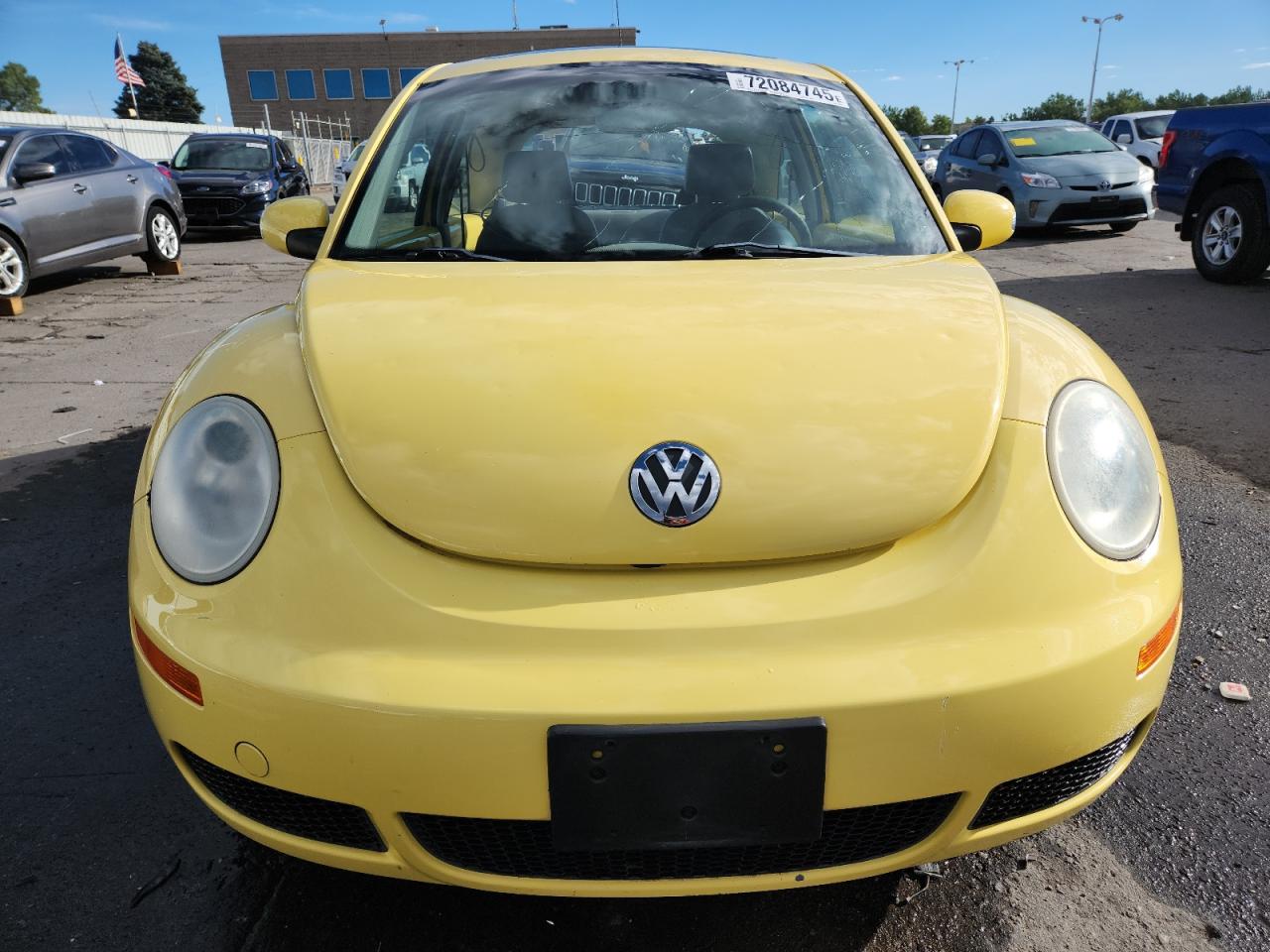 Volkswagen Beetle 2.5l Option Package 1 Image 2