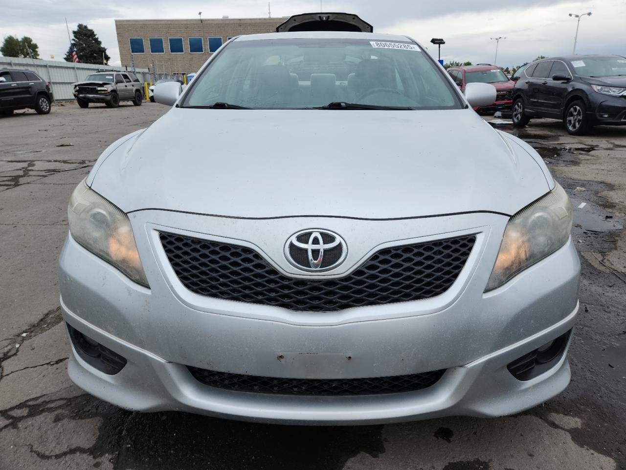 Toyota Camry Base Image 6