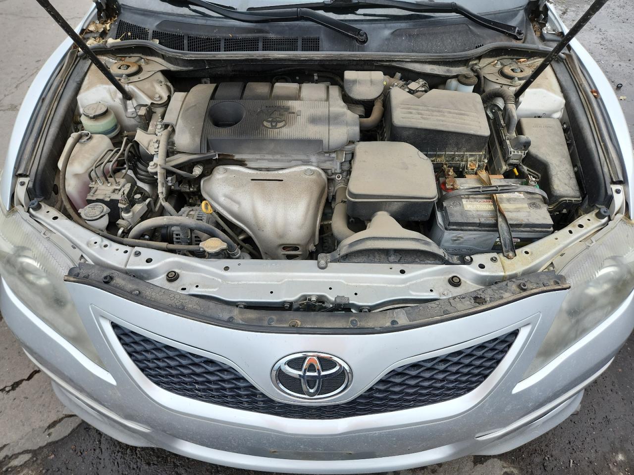 Toyota Camry Base Image 10