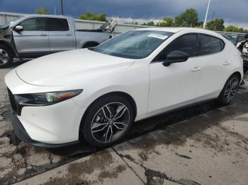  Salvage Mazda 3