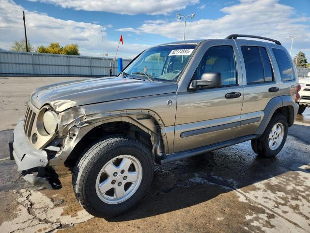  Salvage Jeep Liberty
