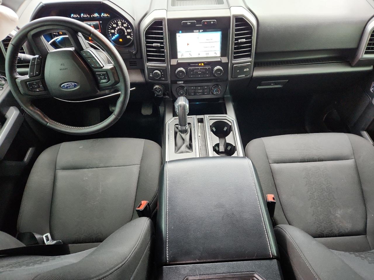 Ford F-150 Supercrew Image 7