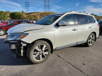  Salvage Nissan Pathfinder