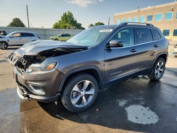  Salvage Jeep Grand Cherokee