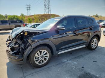  Salvage Hyundai TUCSON