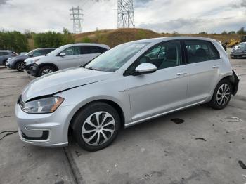  Salvage Volkswagen Golf