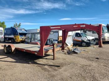  Salvage Intt Trailer
