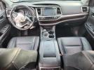 Toyota Highlander Se Image 10