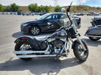  Salvage Harley-Davidson Fl