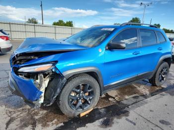  Salvage Jeep Cherokee
