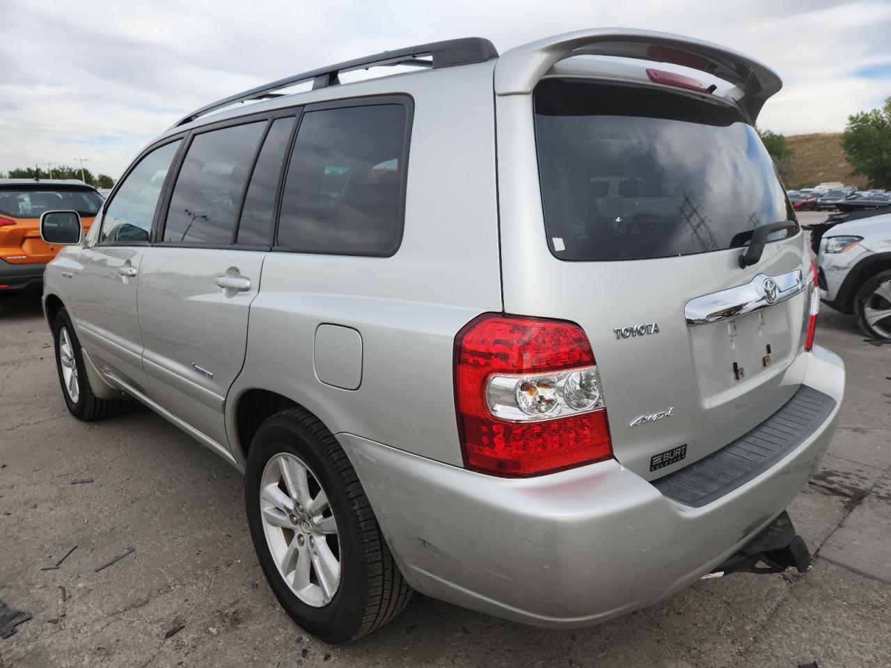 Toyota Highlander Hybrid Image 4