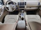 Nissan Frontier Crew Cab Le Image 4