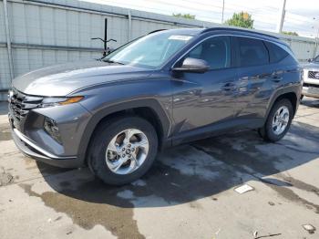  Salvage Hyundai TUCSON