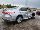 Toyota Camry Le Image 4