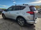 Toyota RAV4 Xle Image 3