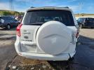 Toyota RAV4 Image 9
