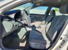 Toyota Camry Base Image 8