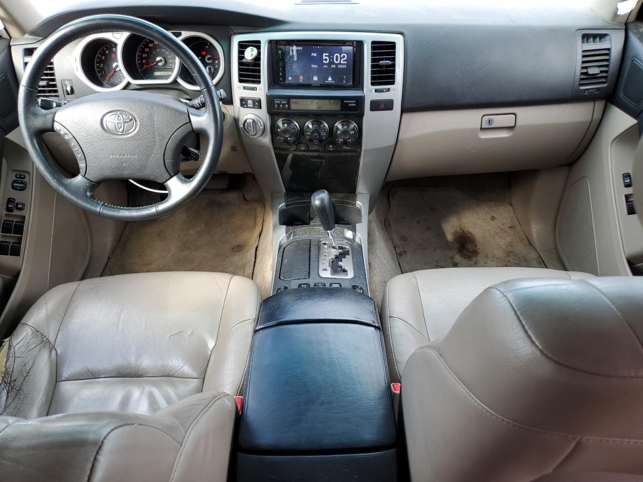 Toyota 4Runner Limited Image 13