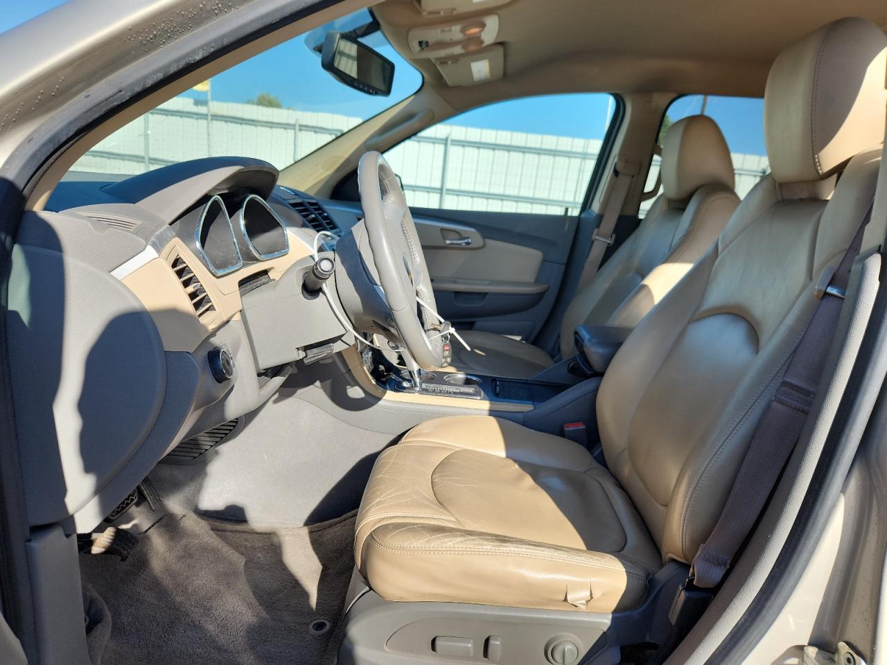 Chevrolet Traverse Lt Image 11