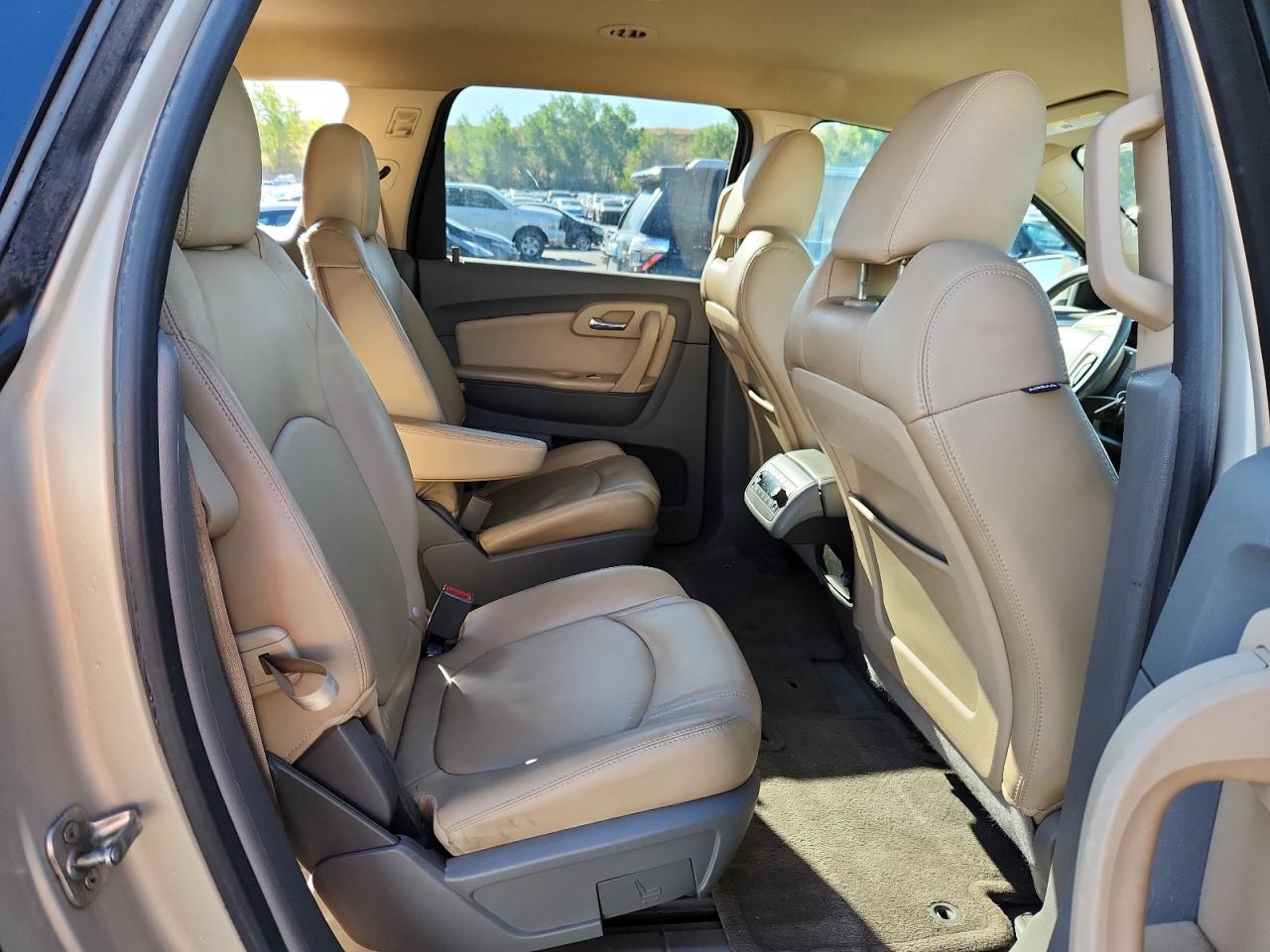 Chevrolet Traverse Lt Image 13