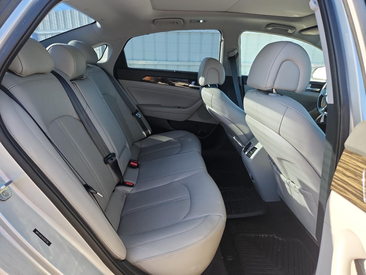 Hyundai SONATA Sport Image 8