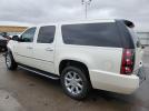 GMC Yukon Denali Image 4