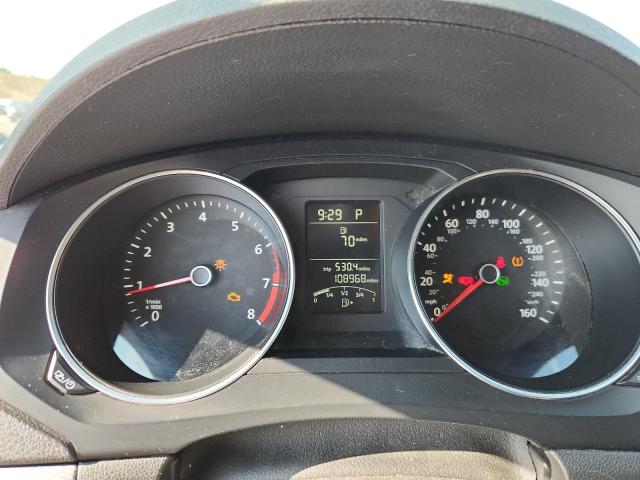 Volkswagen Jetta S Image 6