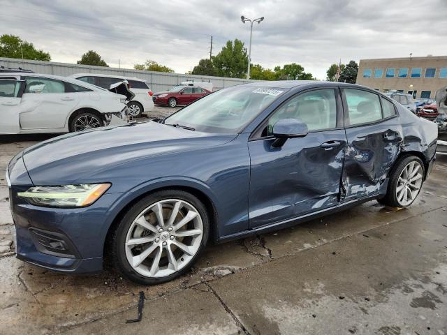  Salvage Volvo S60