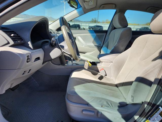 Toyota Camry Hybrid Image 12