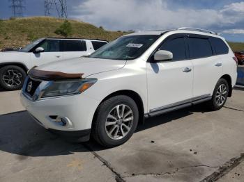  Salvage Nissan Pathfinder