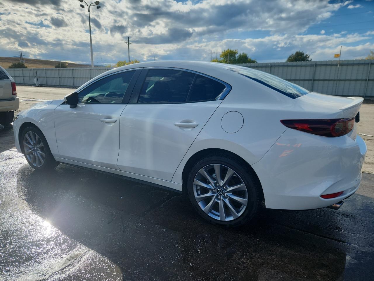 Mazda 3 Preferred Image 2