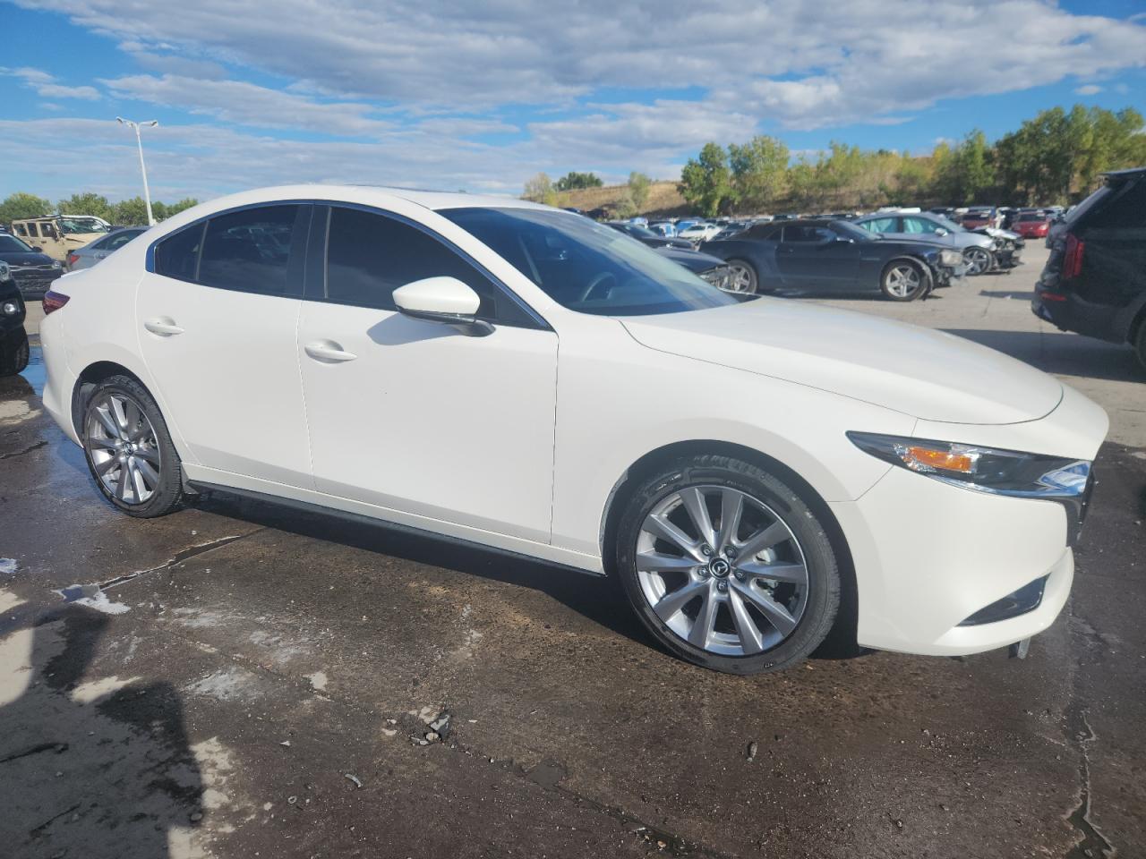 Mazda 3 Preferred Image 3