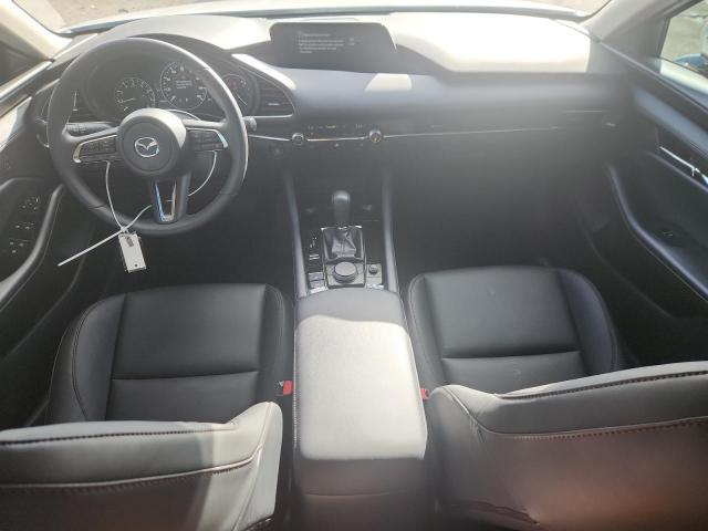 Mazda 3 Preferred Image 8