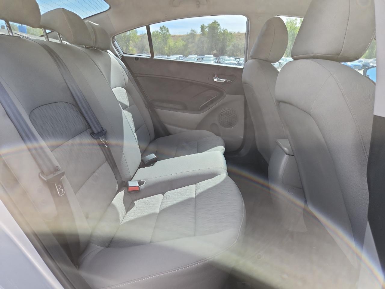 Kia Forte Lx Image 11