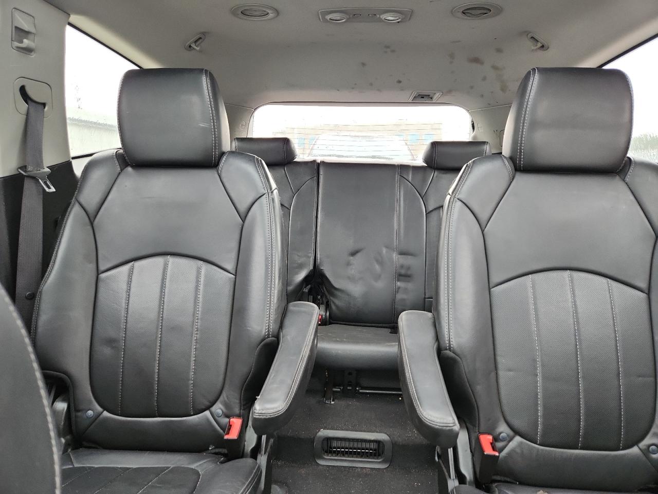 Chevrolet Traverse Ltz Image 6